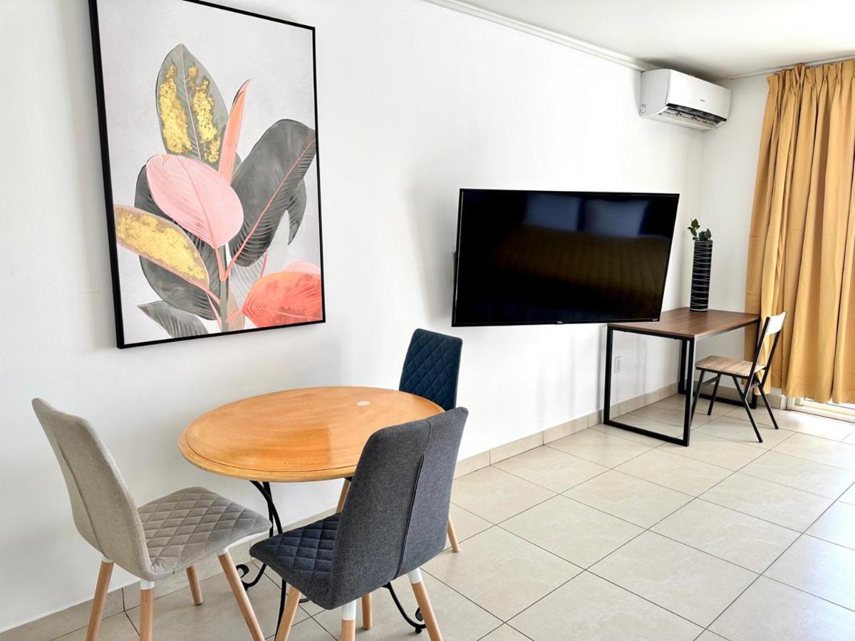 Maho Beach House - Studio - Beach Access מראה חיצוני תמונה